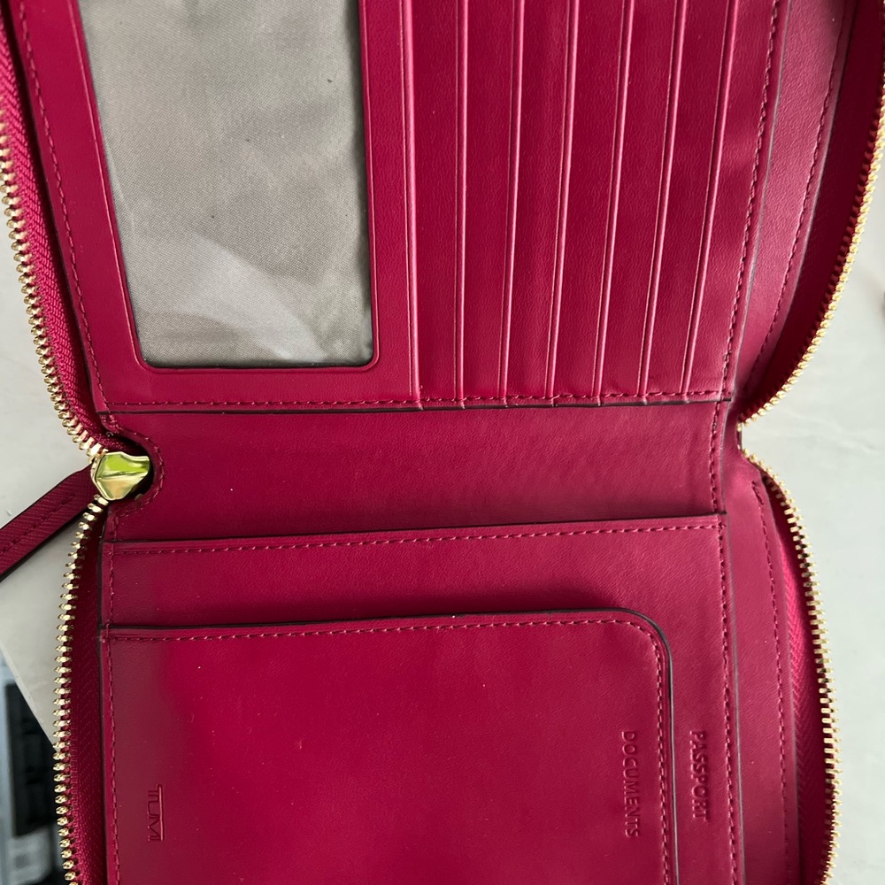 Tumi Hot Pink Zip Wallet with Gold Logo - Picture 6 of 8